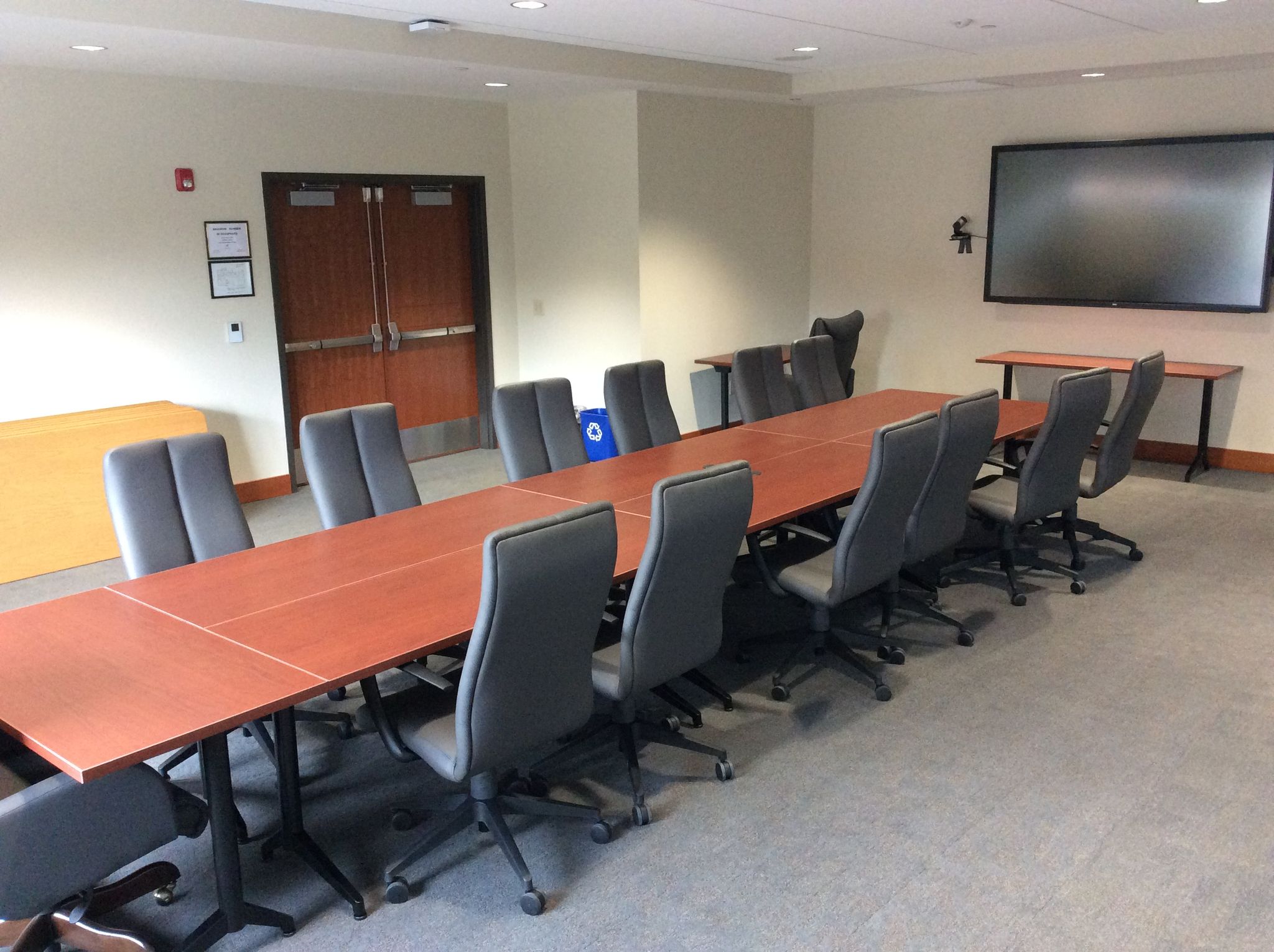 Why Hire Professional Office Movers? 5 Things to Consider Why Hire Professional Office Movers? 5 Things to Consider